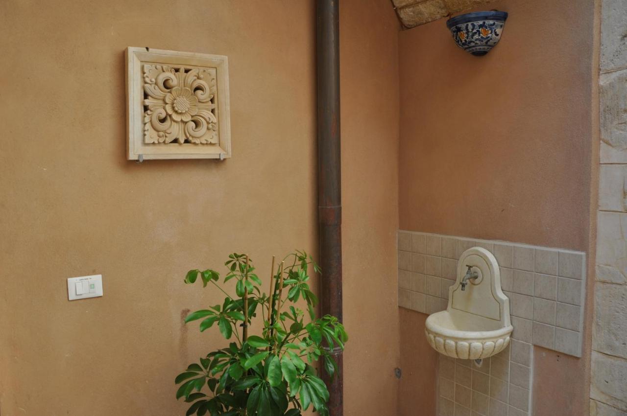 Corte Roma 148 Apt Siraküza Dış mekan fotoğraf